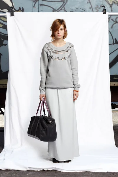 Look 3
